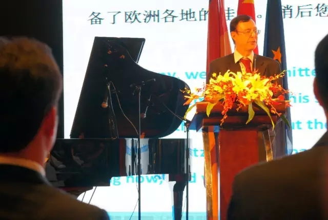 德國(guó)博蘭斯勒旗下德國(guó)歐米勒鋼琴先后亮相德國(guó)駐華大使館、駐廣州總領(lǐng)事館德國(guó)統(tǒng)一日慶典！